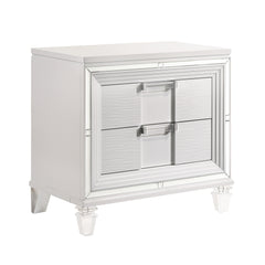 Twenty Nine Queen Storage 3PC Bedroom Set in White