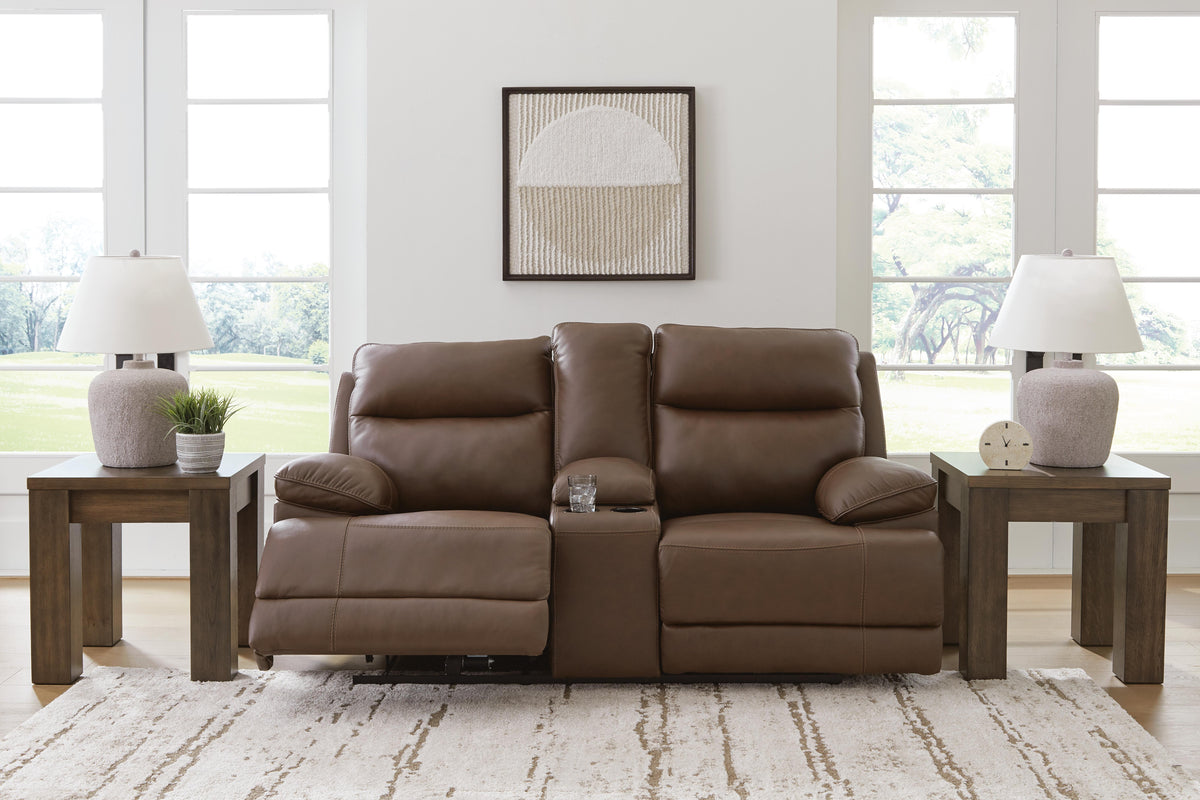 VonRyan Sofa and Loveseat