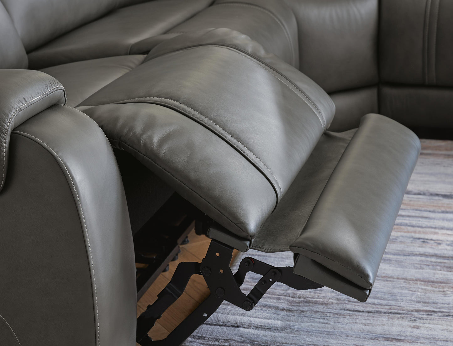5Z-Harrenhurst 6-Piece Power Reclining Sectional