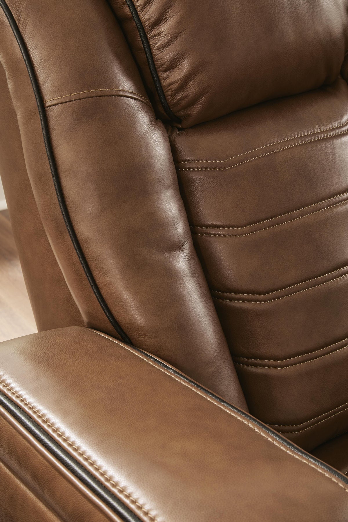 Metro Oasis Power Recliner