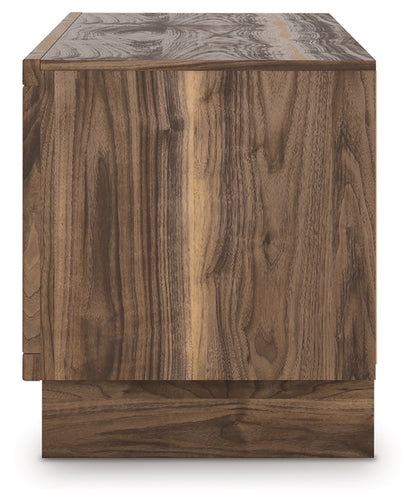 Zadilyn XL TV Stand w/Fireplace Option