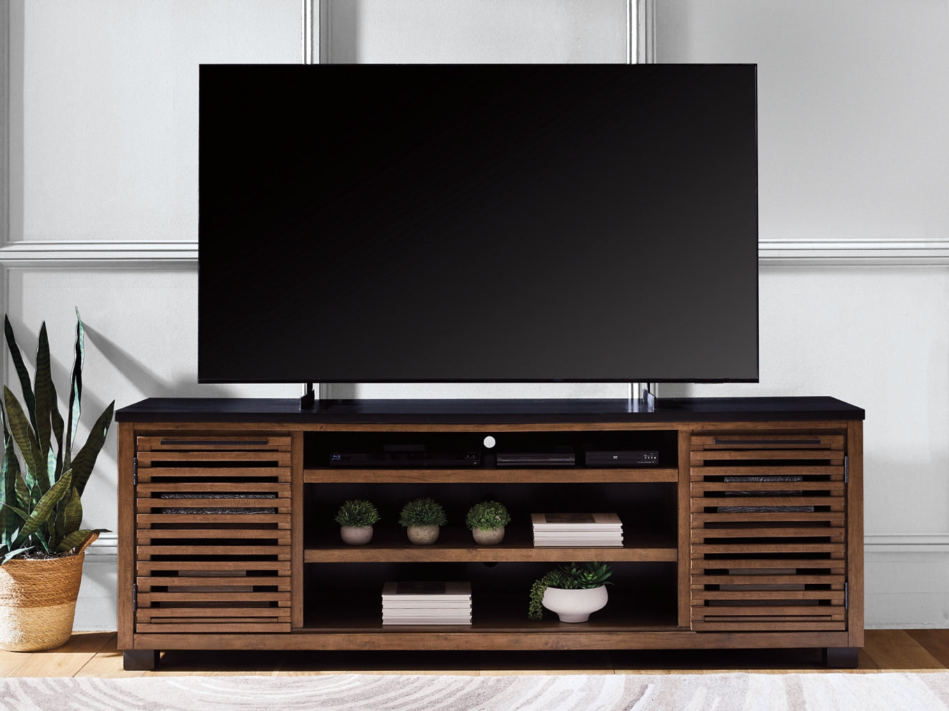 Kallari XL TV Stand w/Fireplace Option