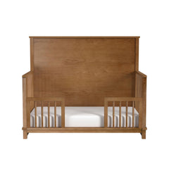 Wyller Crib with Guard Rail in Oak