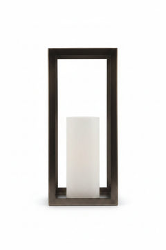 BRIANA LANTERN