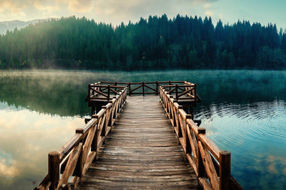 ''Dock Views'' Tempered Glass