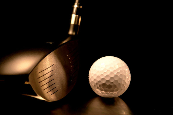 ''Golf Swing'' Tempered Glass