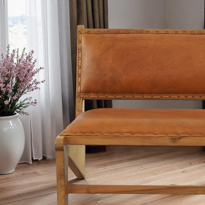 Sillón Talon de madera maciza y cuero color canela