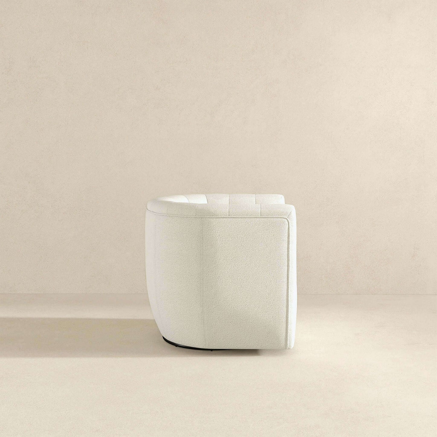 Silla giratoria Delaney color crema Boucle