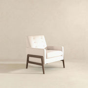 Sillón Cole de madera maciza de terciopelo beige