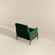 Sillón Cole de madera maciza de terciopelo verde