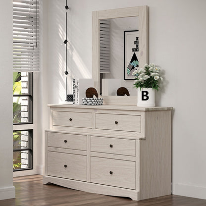 Stavros Dresser