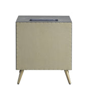 Mesita de noche Doris de 22" de alto en cuero de grano superior con USB y cerradura eléctrica