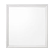 Espejo rectangular Cerys de 34'' de largo x 36'' de alto