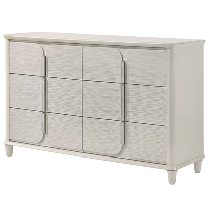 Laveda Dresser