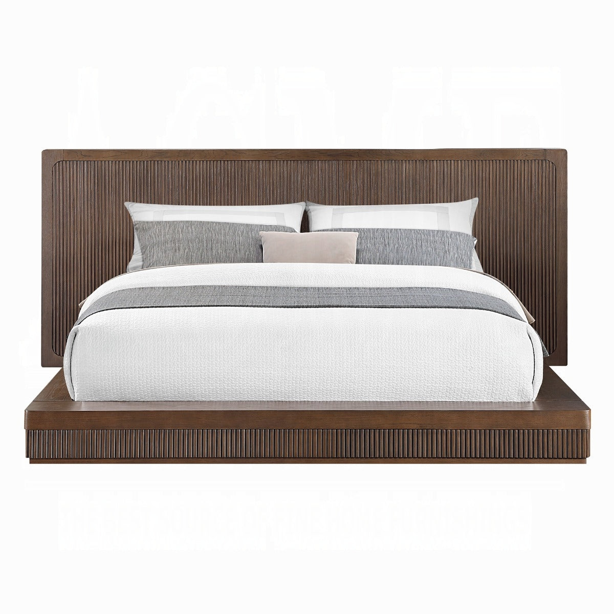 Leanna Queen Bed - Brown Oak