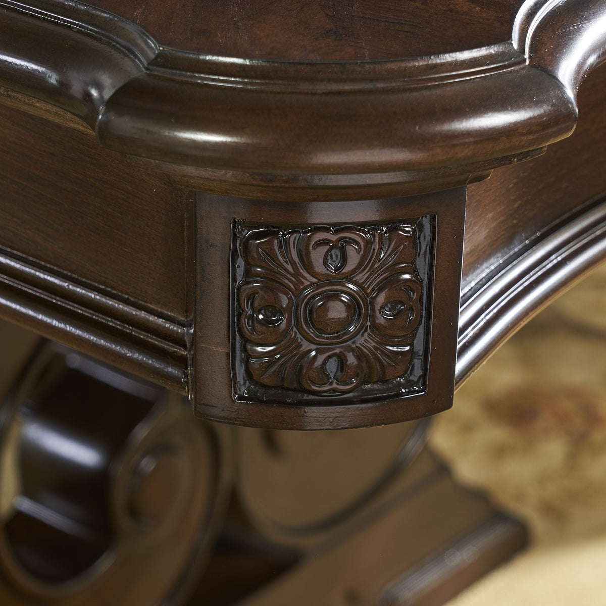 mesa de comedor Royale 76–96"