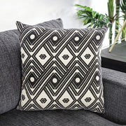 Kaylee Large L-Sectional w/ Right Chaise