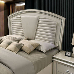 Maddie 5 Pc Queen Bedroom Set