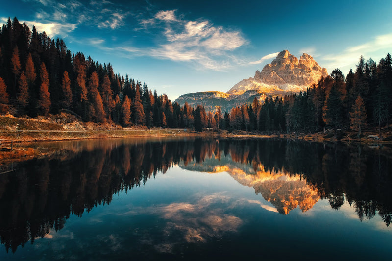 ''Mountain Reflection'' Tempered Glass