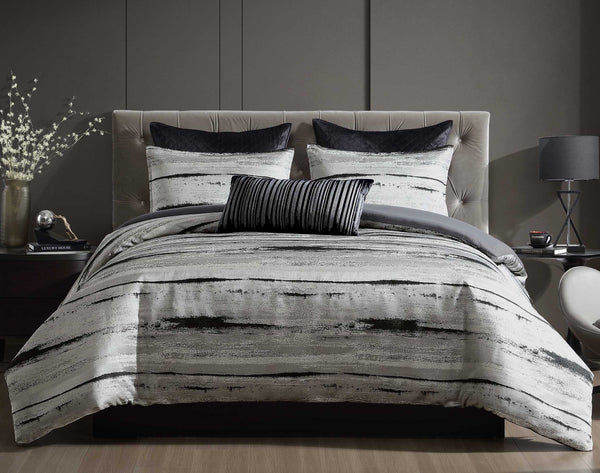 Ennis Comforter Set