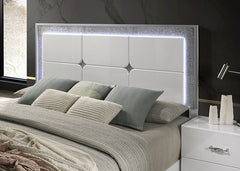 Stoholm 5 Pc Queen Bedroom Set
