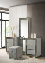 Ventnor Vanity w/ Stool