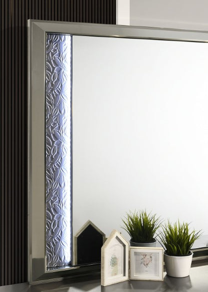 Leyland Mirror