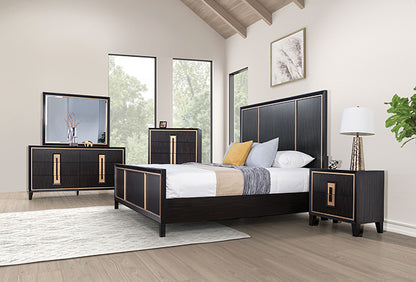 Kenyada 5 Pc Queen Bedroom Set