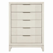Isadore Chest