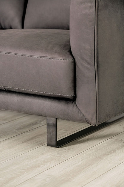 Mezzanotte Loveseat