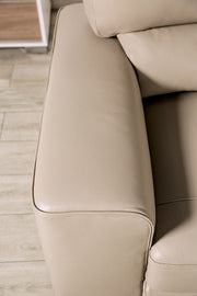 Marsicano Loveseat