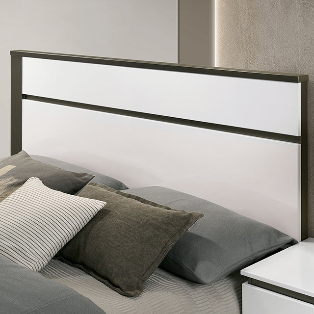 Birsfelden 4 Pc Queen Bedroom Set