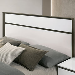Birsfelden 4 Pc Queen Bedroom Set