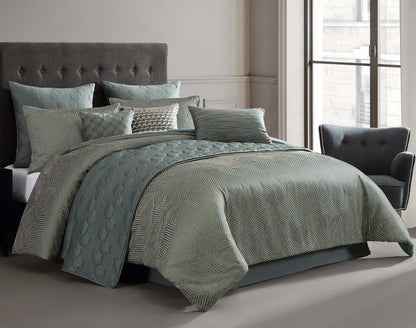 Haldon Green Comforter Set