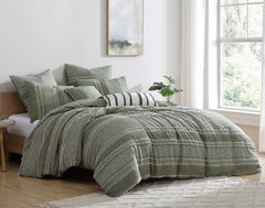 Hattie Comforter Set