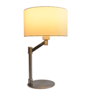 Lámpara de mesa Horizon de níquel cepillado con interruptor de encendido y apagado y base de metal curvado con pantalla de lino.