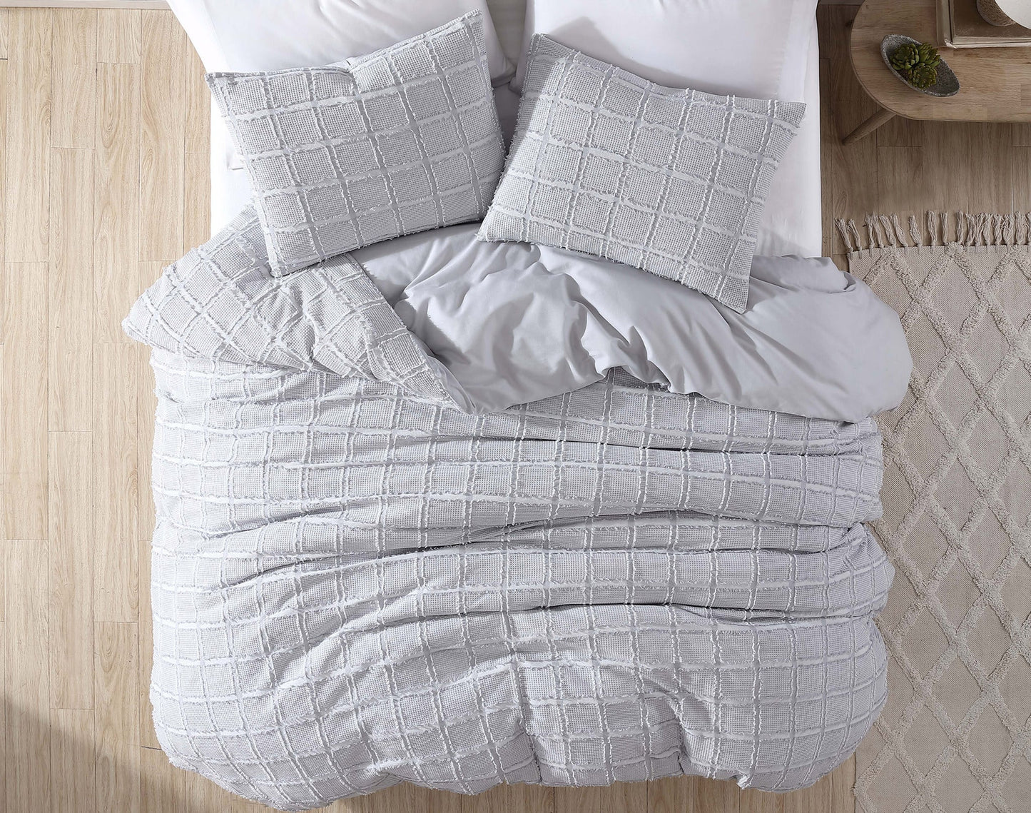 Jordie Clip Waffle 3 pc Comforter Set