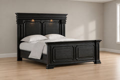 Kings Court King Bed in Black