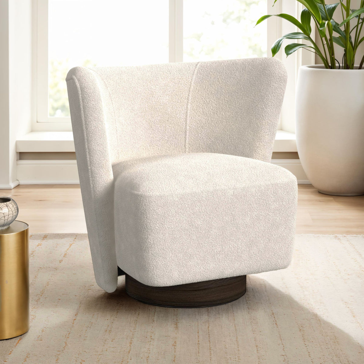 sillón giratorio Kuga en Ching Arena