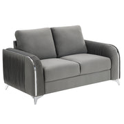 Wenona Loveseat