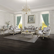 Libertee Loveseat w/3 Pillows