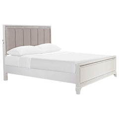 Cassie King Bed in Pearl Finish