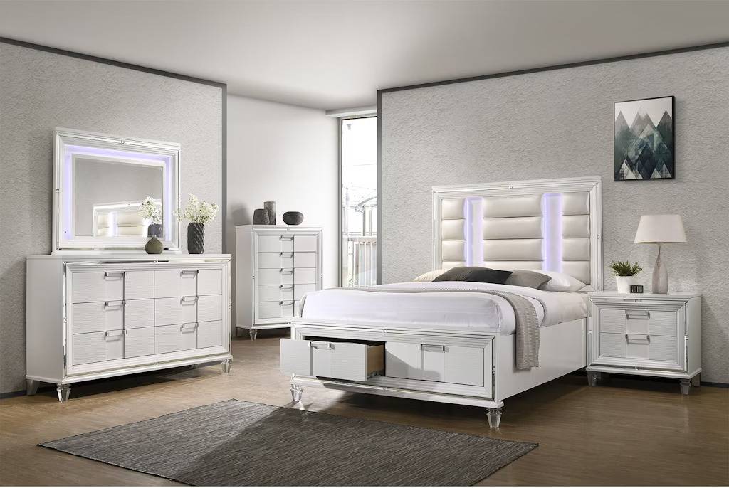 Twenty Nine Bedroom 4PC Set - White