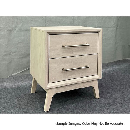 Cama tamaño queen Highland Park en madera flotante encerada