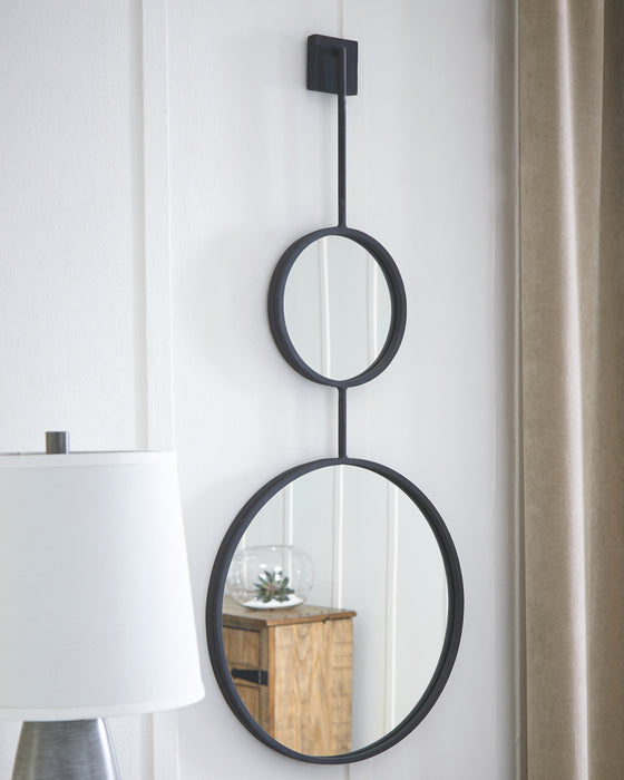 Brewer Signature Design by Ashley Mirror - Canales Furniture