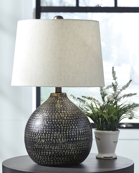 Maire Signature Design by Ashley Table Lamp - Canales Furniture