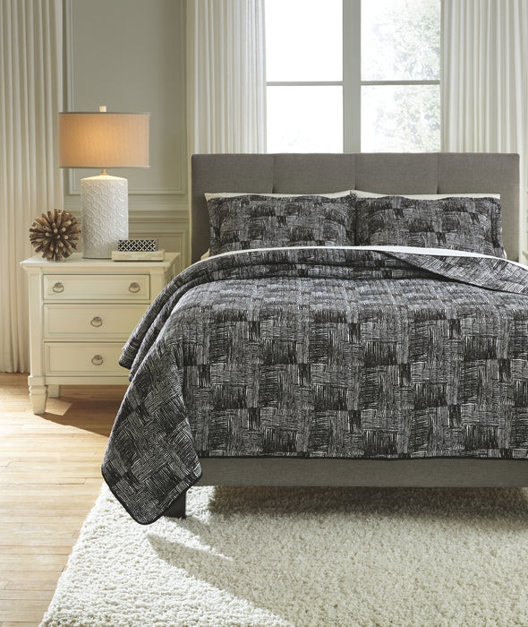 Jabesh Signature Design by Ashley Quilt Set Queen - Canales Furniture